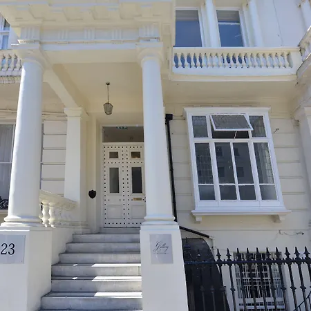 Gallery Hyde Park-2
