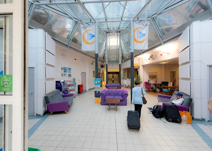 Yha London Thameside Hostel